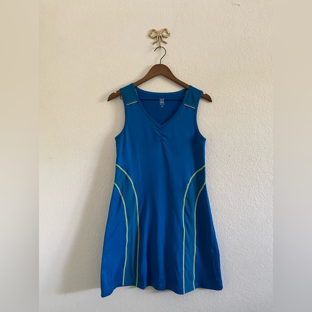 TITLE NINE Regulator Dress Women’s M Royal Blue Swim Surf Run Active Reflective